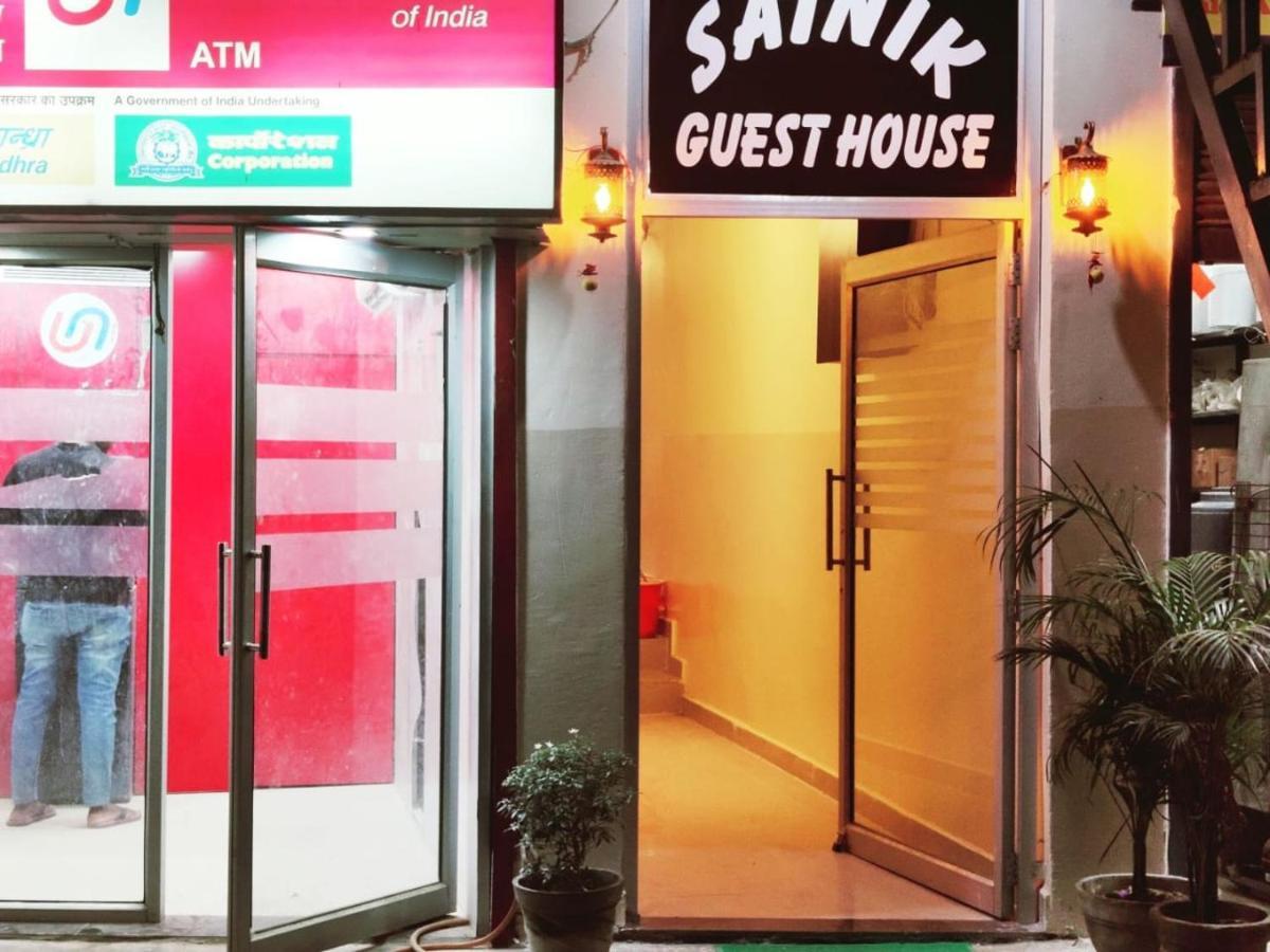 Sainik Guest House 500Mtr From Medanta Hospital Lucknow Exterior foto