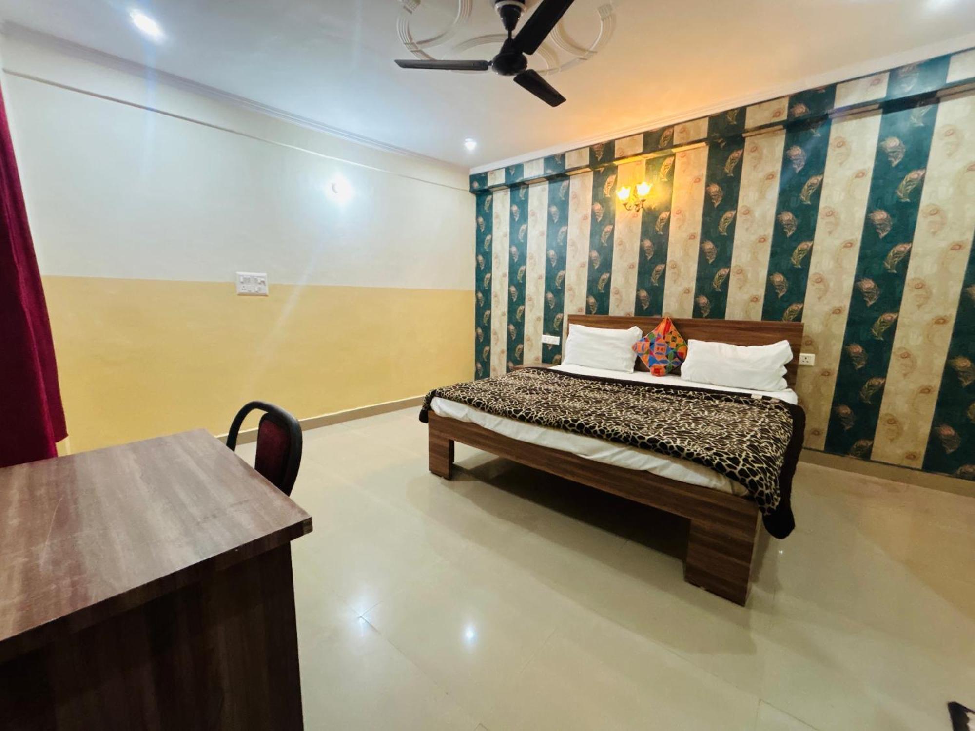Sainik Guest House 500Mtr From Medanta Hospital Lucknow Exterior foto